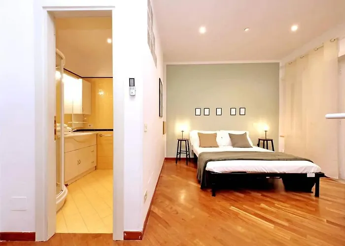 La Dolce - Vatican With Large Terrace Apartment